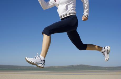 血尿和尿血有区别吗,血尿和正常尿有什么区别