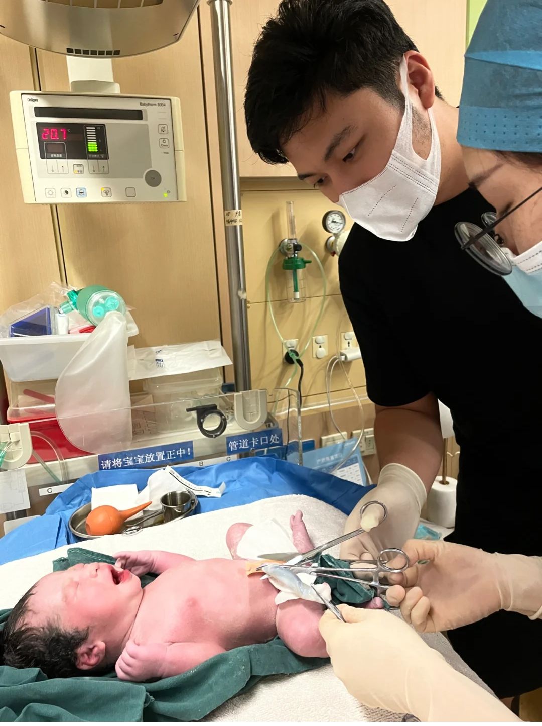 开奖6.2斤米奇,破水到出生,顺产全记录