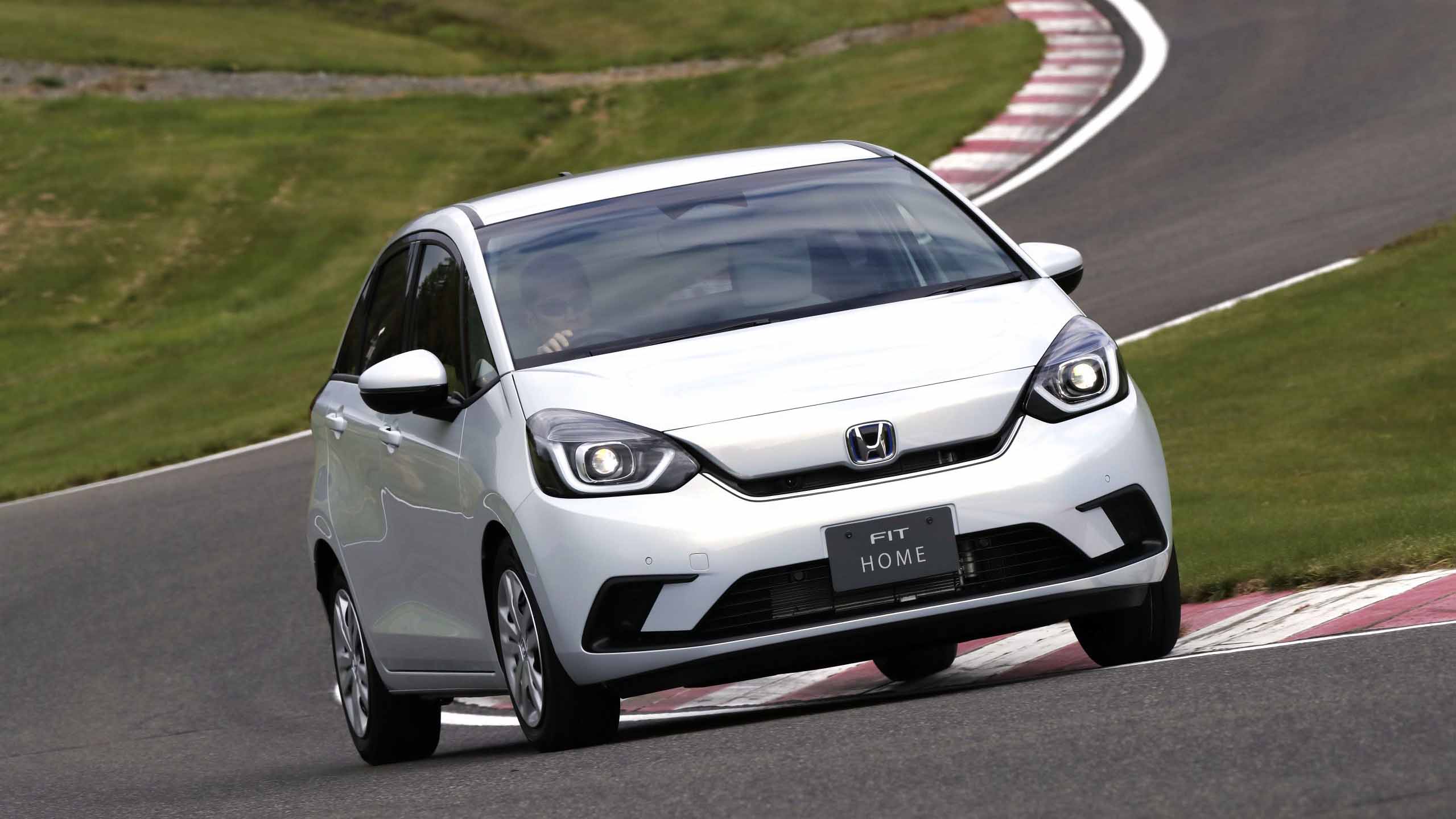 本田飞度gk52018,新款飞度和gk5的区别