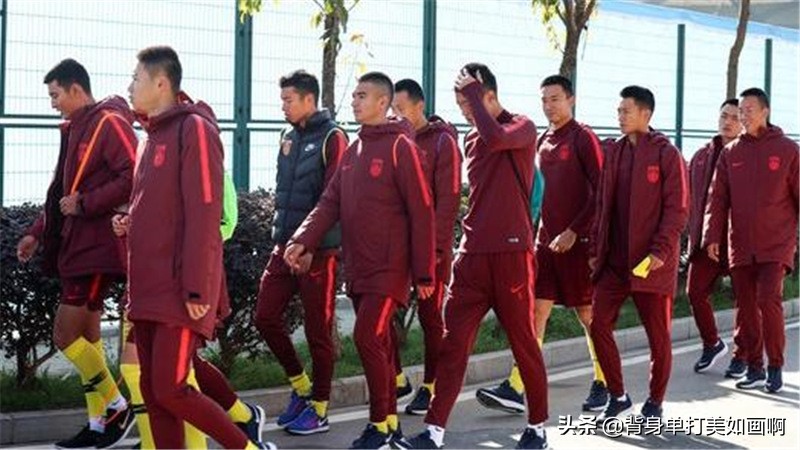 沈祥福接任国足主教练,沈祥福训练年轻队员