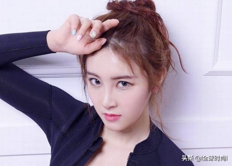 惊艳高级感韩国美女车模,韩国美女车模高级感照片写真