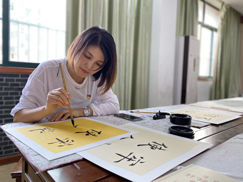 合肥莲花小学研学之旅,莲花小学二年级研学
