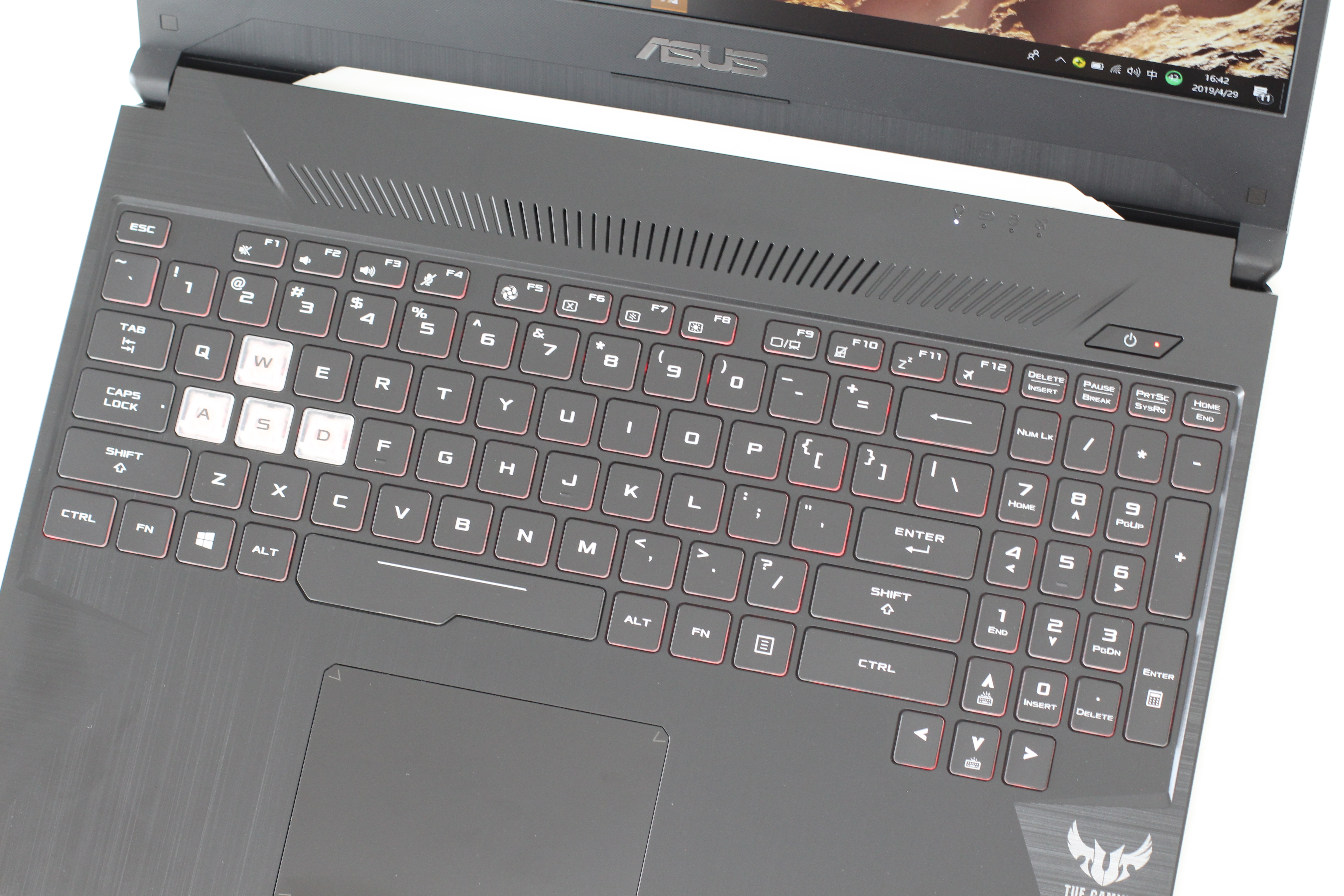 华硕tuf1660ti,华硕飞行堡垒7标压锐龙gtx1650