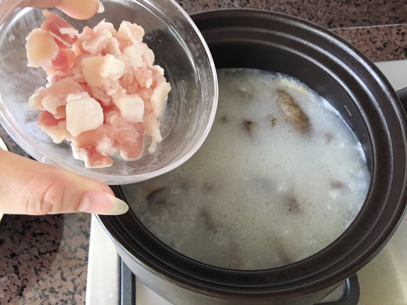 海参怎么做汤好吃又有营养,海参怎样做汤最营养