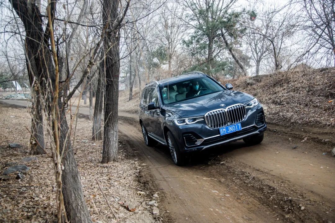 迈向奢华新高度全方位体验宝马X7