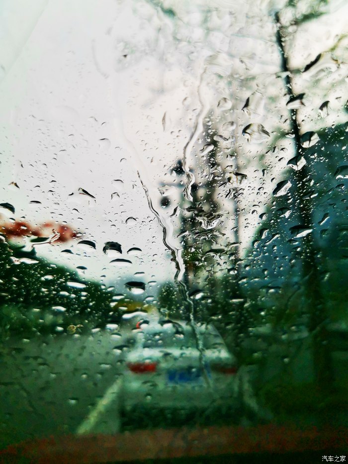 开上大红唐，参加西安车友会会长聚会纪实