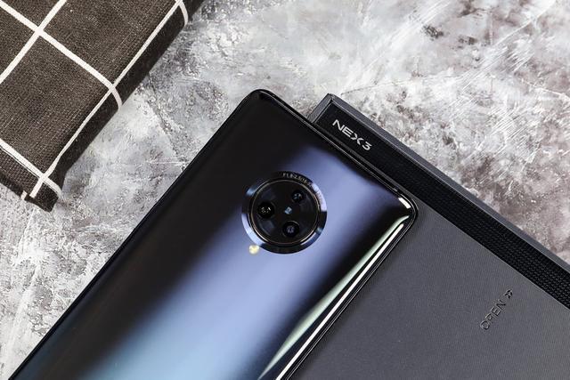 vivonex3有什么特别的地方,用了两年的vivonex3