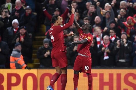 极致传控进球教学,极致传控高位逼抢宇宙队