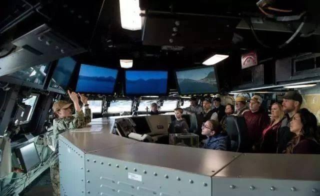 美国305毫米主炮战列舰,中国海军电磁炮战列舰