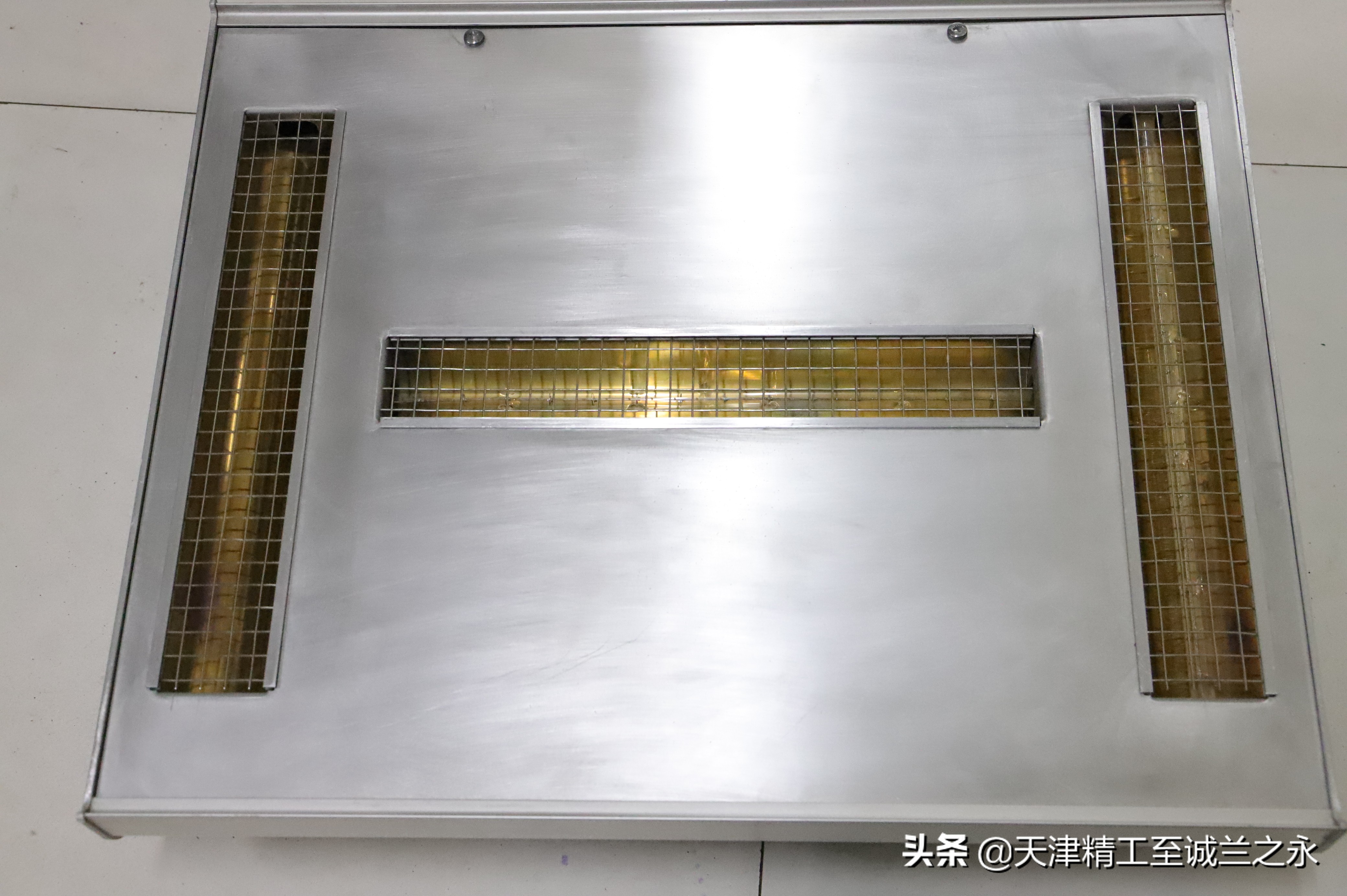 汽车喷漆工的信仰级工具翻新：瑞典IRT-300烤漆灯