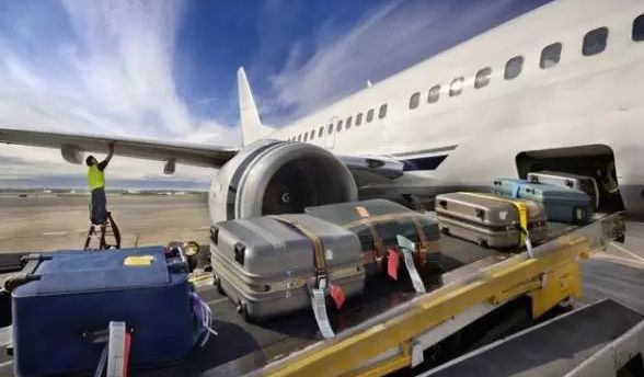 转机时行李再次托运步骤,托运行李转机需要取出重新托运吗