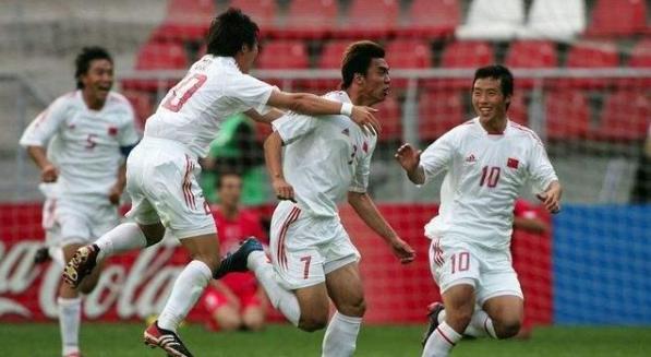 恒大最新公布新赛季阵容,2021恒大官宣离队名单