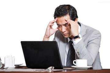 职场遭到同事排挤怎么办,职场老员工排挤新同事