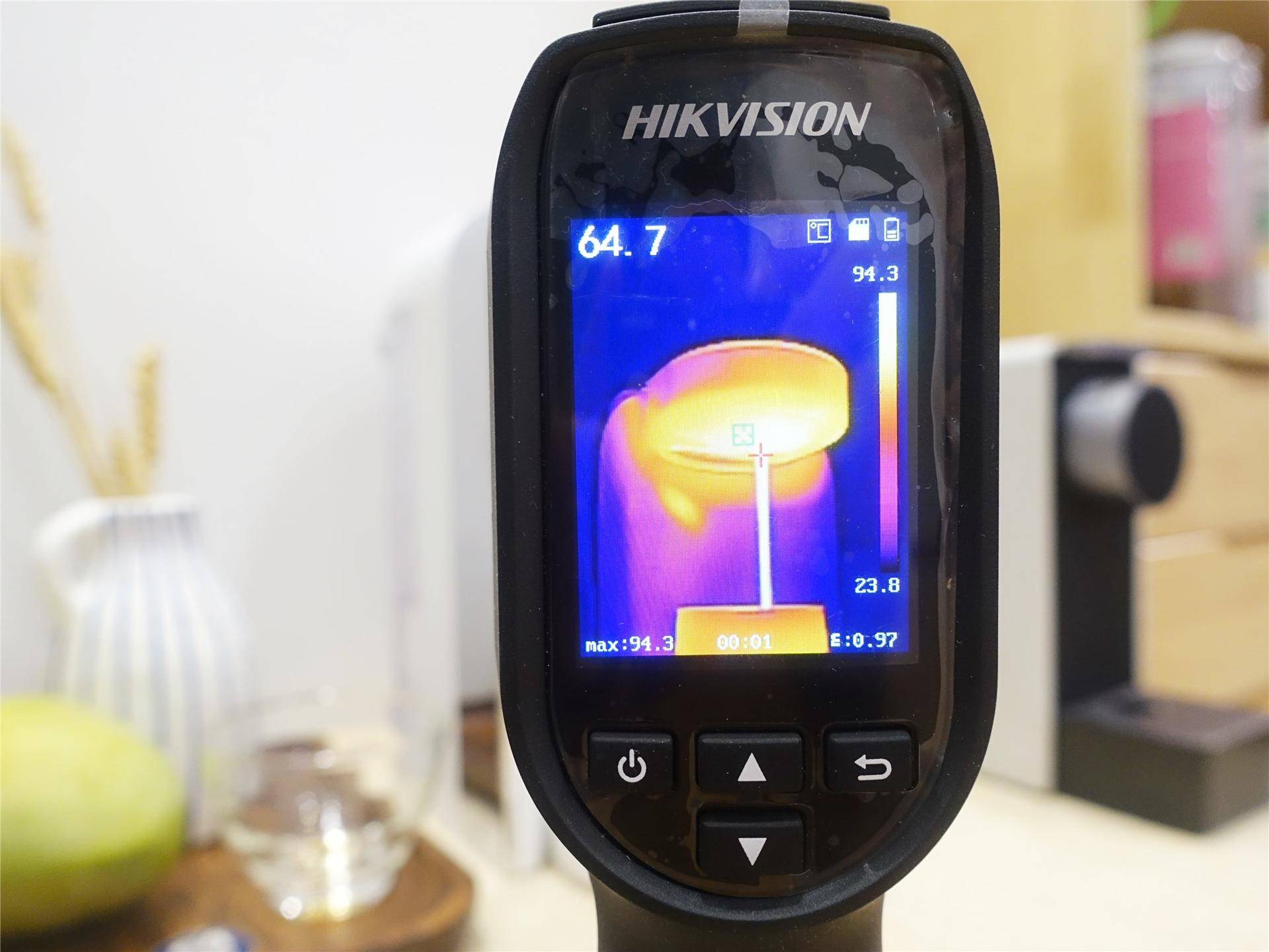 饮水机和茶饮机哪个实用,即热饮水机对比