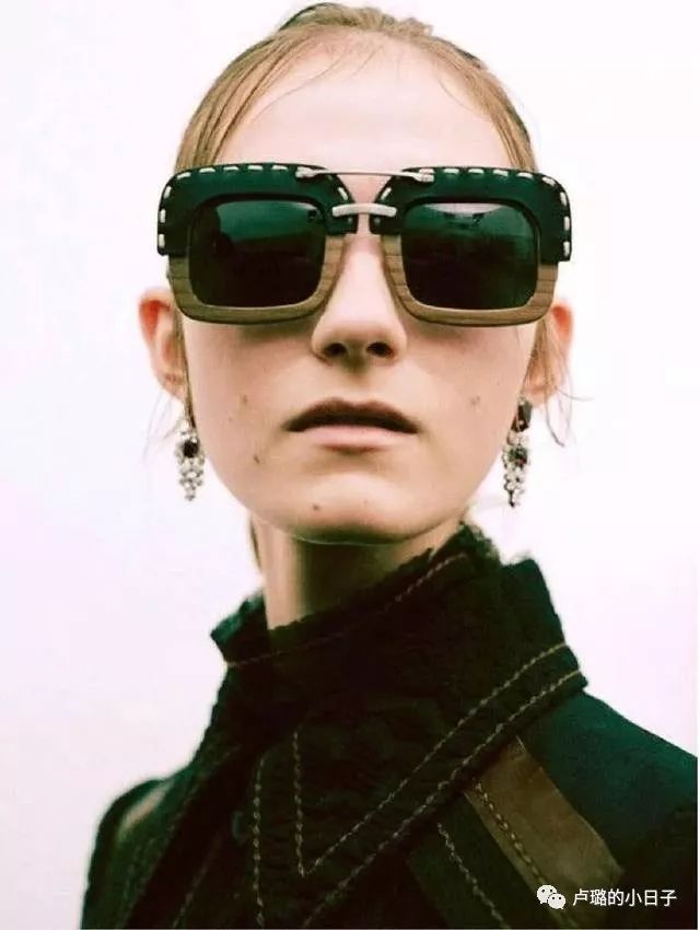 35岁女人必备10件东西,35岁高级感单品必备