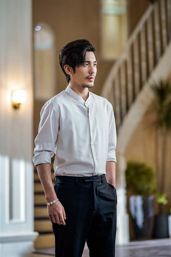 你可以说他不帅，但不得不承认他是型男