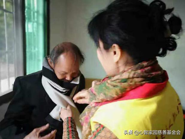 关爱空巢老人活动的视频,2024年关心孤寡老人活动安排表