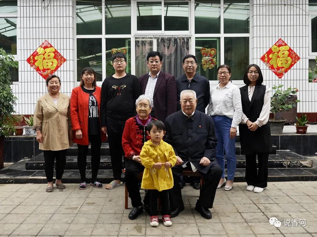 我心目中的白衣天使400字,我心目中的医护人