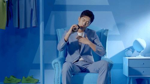 百万调音师黄磊李佳琦,李佳琦黄磊同台唱歌