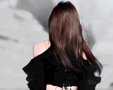 迪奥官宣金智秀全球双线大使,亚洲唯一迪奥代言