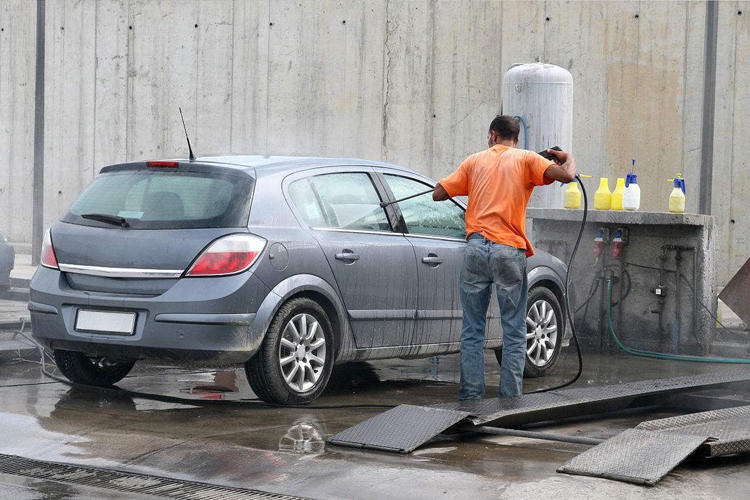 家用洗车机上新在家也能轻松洗车,如何在家用洗车机洗车