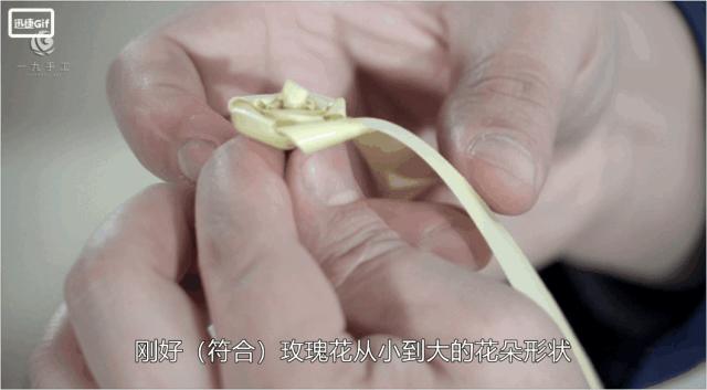 用叶子编玫瑰花图片,不用剪刀做教师节玫瑰花手工制作