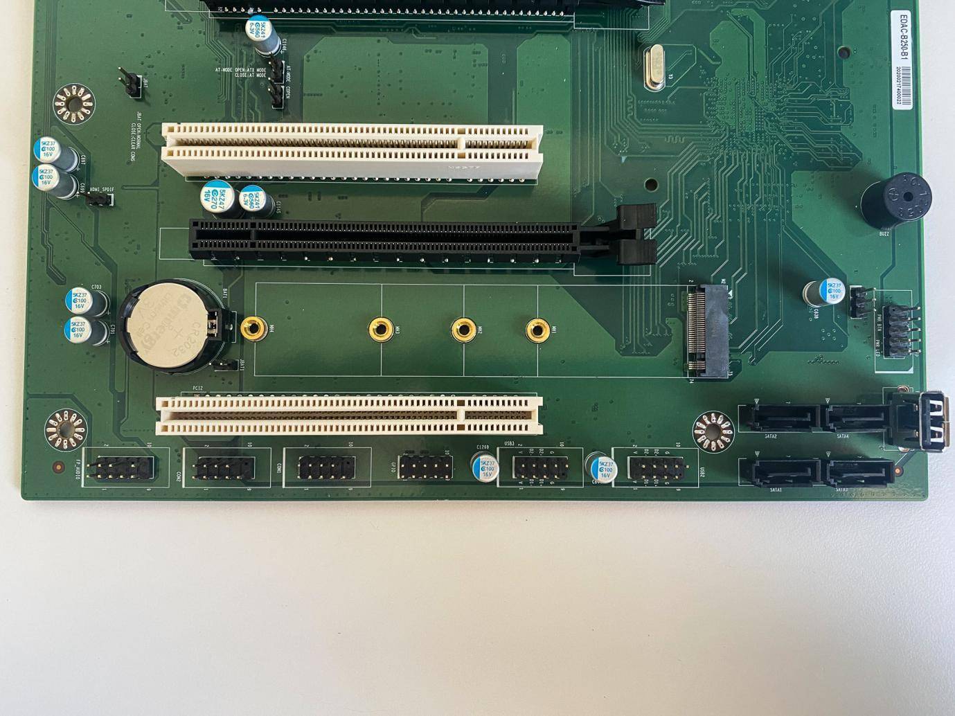 cpu可以装在任何主板上吗,cpu只要插在主板上就不用拔了吧