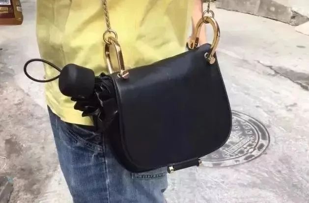 国产爆款“皮肤衣”！穿上立降9度，隔离99%紫外线，1件顶3瓶防晒