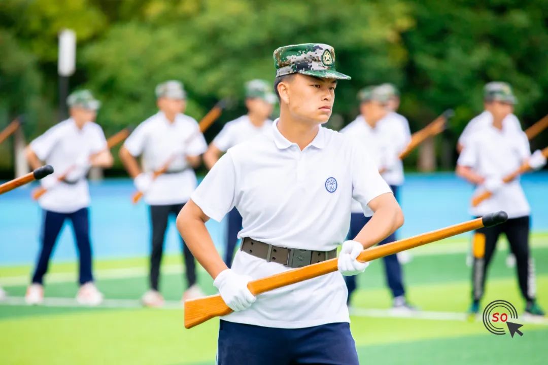 闈掓槬椋炴壃鍐涜,闈掓槬鏃犵晱鎵竼璧疯埅鍐涜鍦嗘弧钀藉箷
