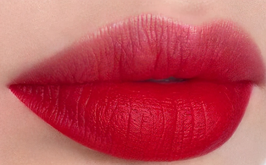 正红色口红不掉色不沾杯黄皮显白,平价韩妆正红色口红推荐