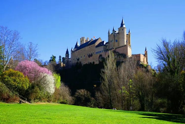 葡萄牙和西班牙怎么样,西班牙与葡萄牙边境风景