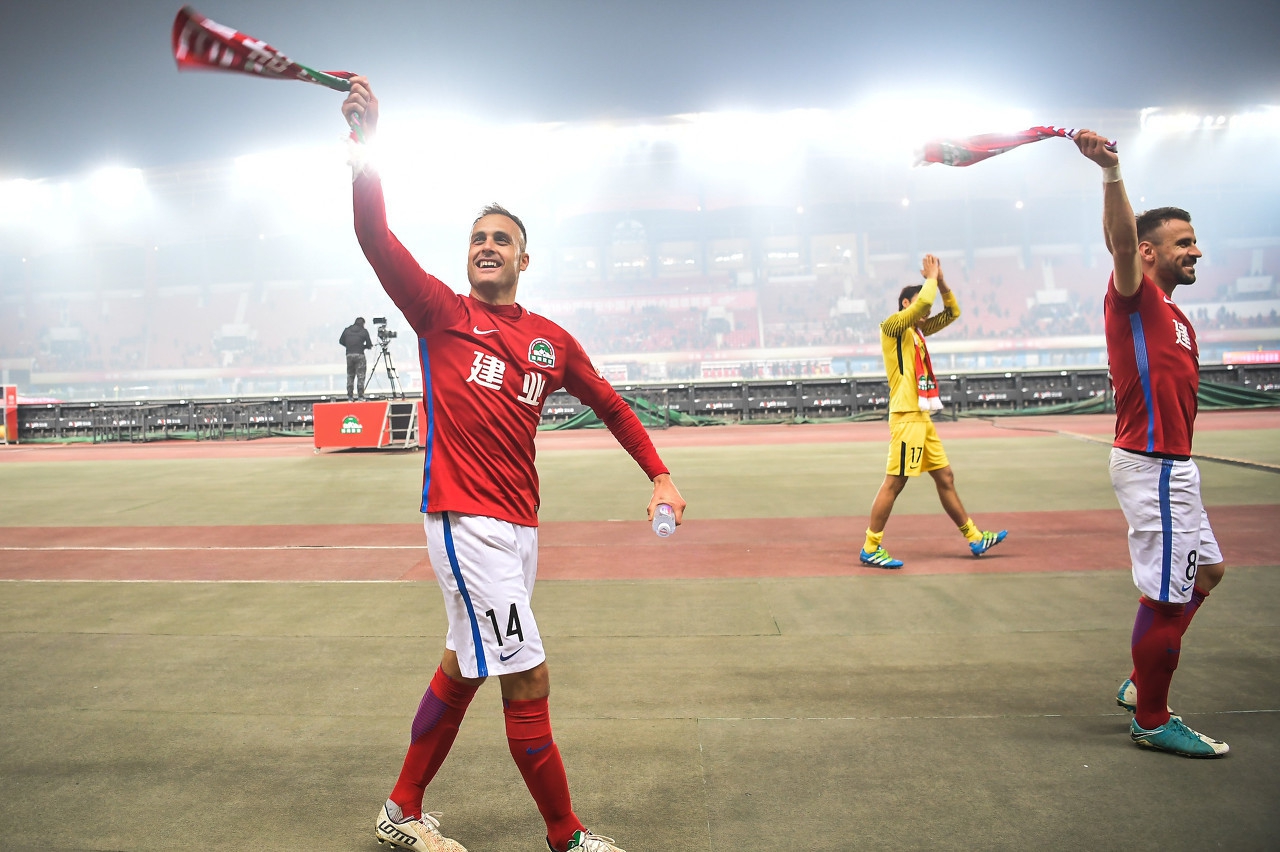 河南建业更换主场究竟是为啥呀,吐槽河南建业改名