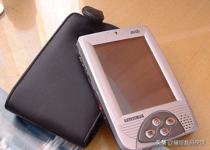 国产手机能和苹果系统媲美的,比苹果还火爆的手机系统