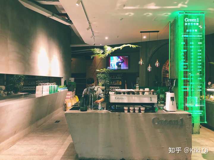 郑州有什么好吃的美食,郑州有什么好玩的地方情侣