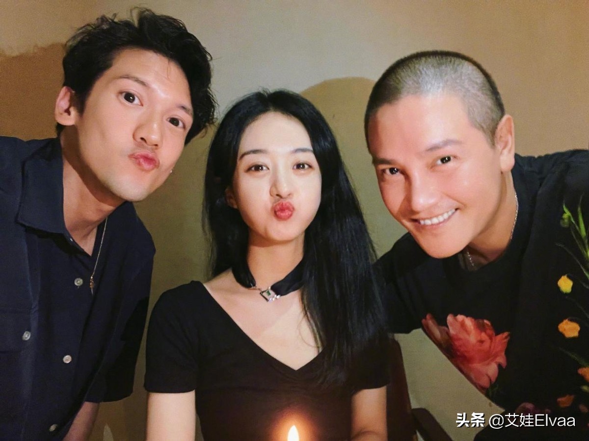 赵丽颖庆生图,赵丽颖帮金瀚过生日庆生