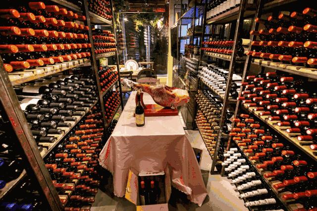 广州白云5号停机坪胡桃里,白云五号停机坪胡桃里音乐酒馆