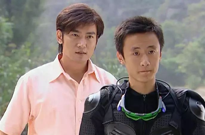 魔幻手机现在评分,魔幻手机评分8.3分