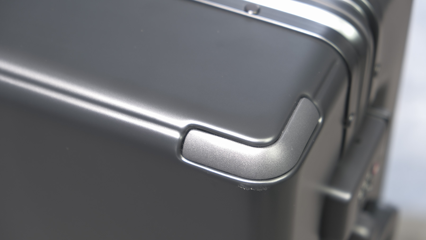 小米90分行李箱对比地平线8号,地平线8号行李箱20寸和24寸怎么选