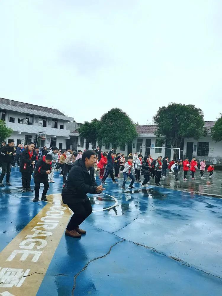 雨花区砂子塘第二小学怎么样,长沙雨花区砂子塘二小