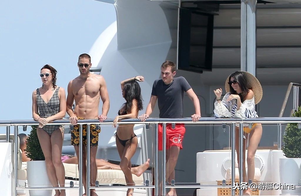 刘雯吉娘娘,刘雯kk