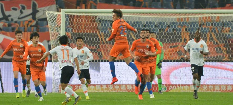 李铁国足两大国脚亚足联认可未来,李铁带领国足在十二强赛能走多远