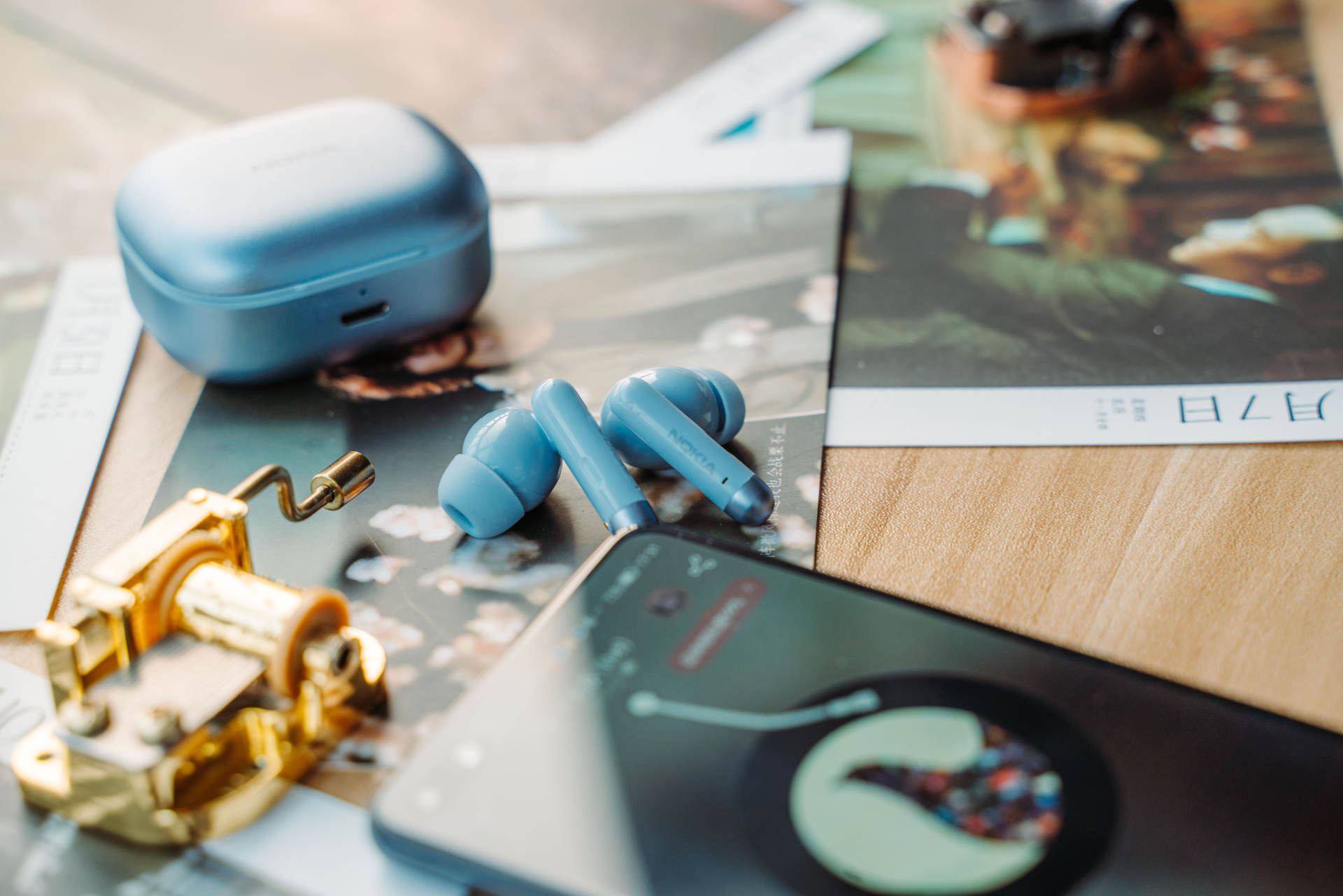 服!想不到诺基亚再现机皇品质的作品,出现在当前最热的耳机上