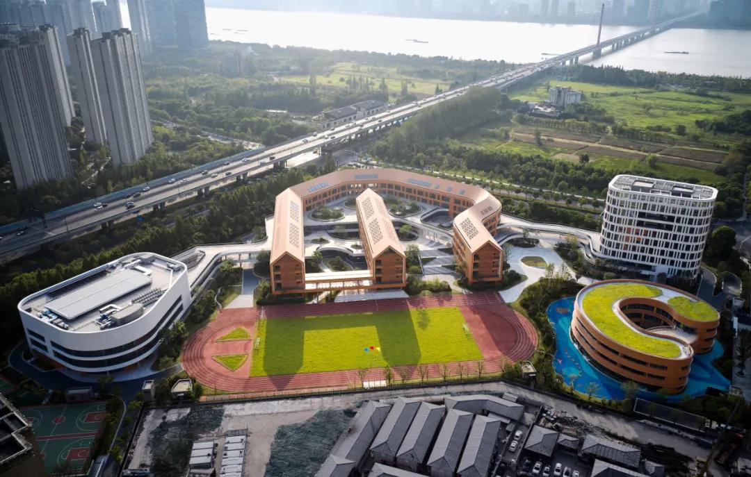 杭州市奥体实验小学及幼儿园/浙江大学建筑设计研究院