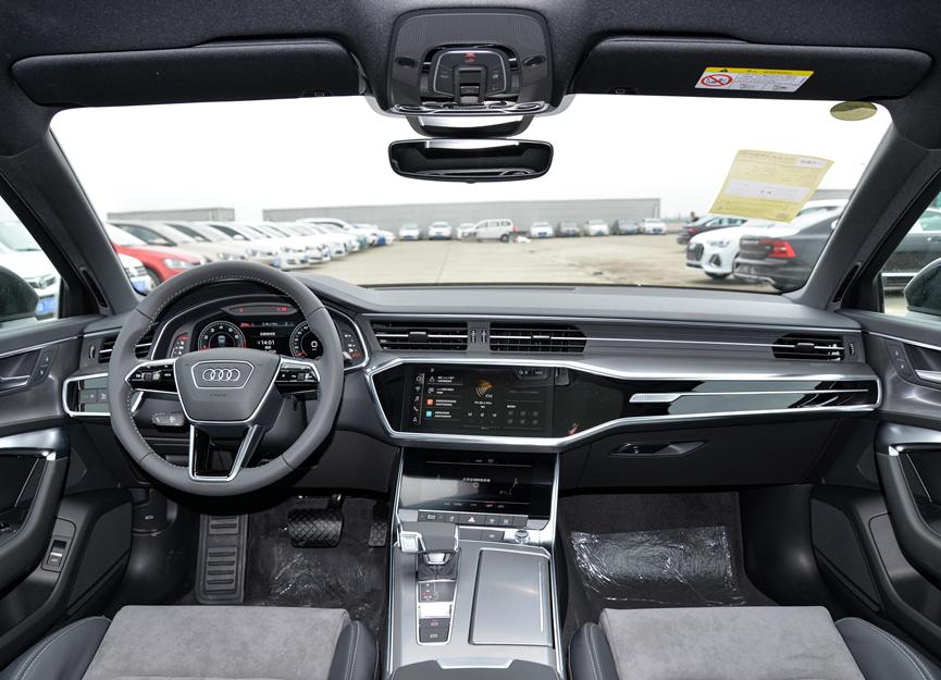 口碑最好的三排豪华车,速腾冠军跟八代思域怎么选