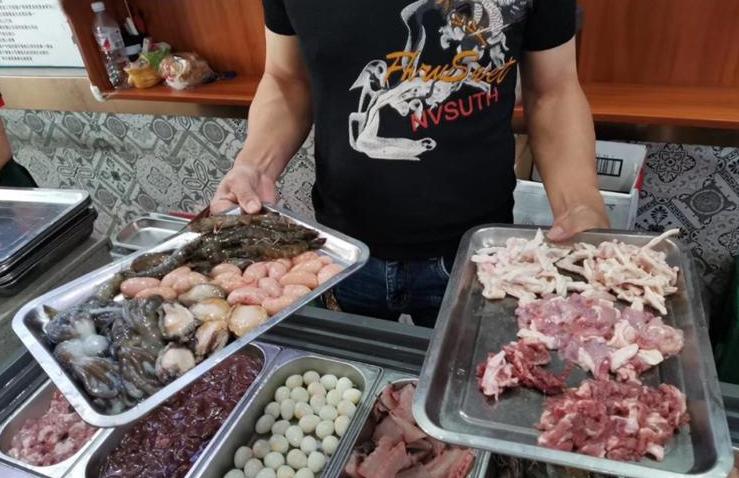 追热点|你吃过356元一碗的米粉吗？不好意思，打扰了