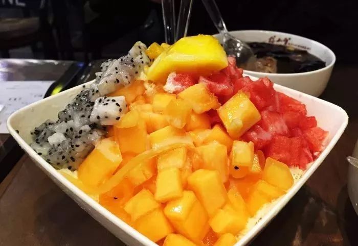 南宁偏僻巷子美食,南宁巷子里的湘菜