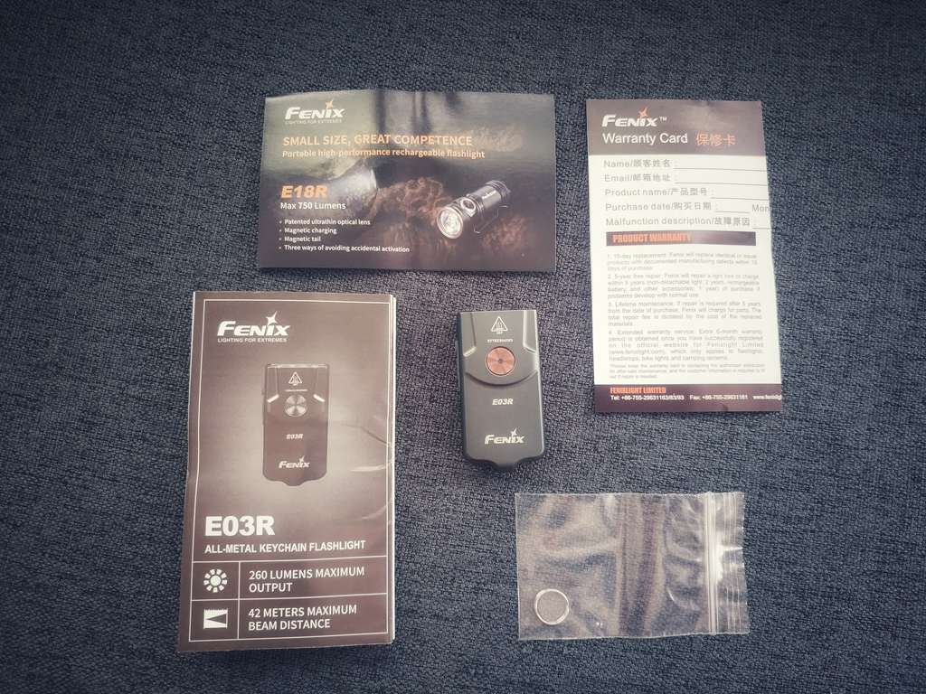 小包包里装些啥？实用好玩还不失bbb...g