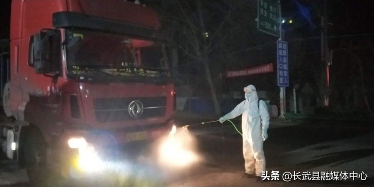 卫健局防控疫情先进事迹,卫健局疫情防控典型人物