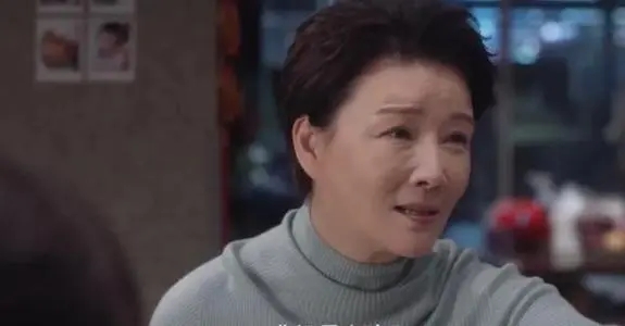 6对撞名女星，同名不同命，有人处成姐妹，有人无辜受牵连