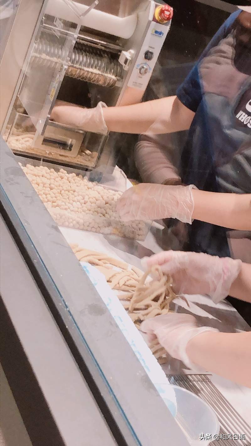 奶茶店珍珠制作全过程,奶茶店超火的爆浆珍珠在家就能做